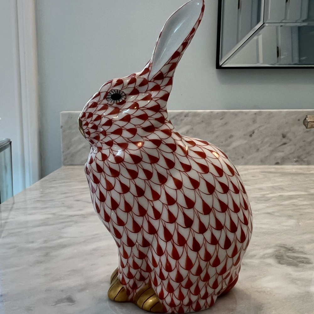 Herend rust fishnet sitting bunny 5327